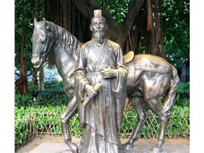 铸铜雕塑与玻璃钢雕塑原来有这些区别