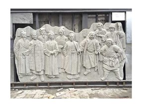 如何选择适合的材质进行青石雕塑创作？云南一木雕塑厂家分享