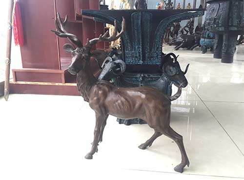 鹿铸铜雕塑案例